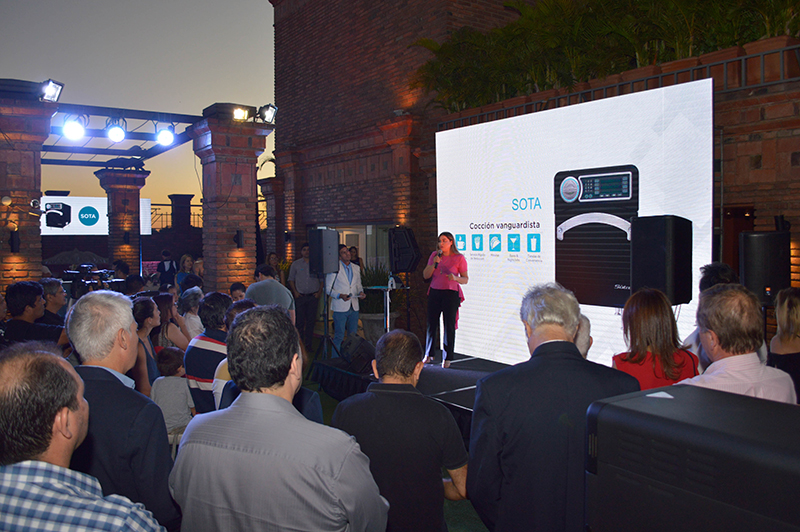 La presentación oficial de la marca se realizó la semana pasada en la terraza del Hotel La Misión ante invitados especiales y directivos de la firma NGO distribuidor exclusivo.
