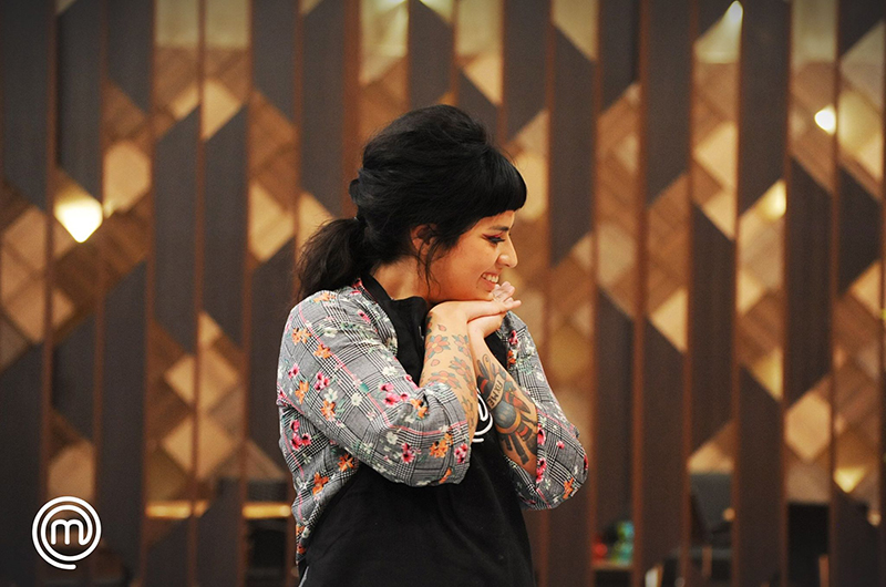 Vero Pereira, no puede ocultar su satisfacción por la calificación que recibió su plato en la prueba de eliminación.