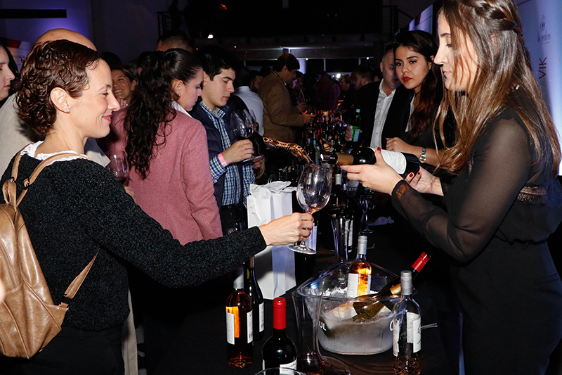 La undécima edición de la Expo Vino culminó nuevamente con éxito. Gran cantidad de participantes, nuevas empresas importadoras y numrosa variedad de vinos.
