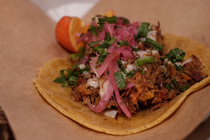 Varias opciones de tacos se pudieron probar durante la feria